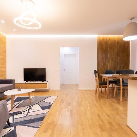 Exclusive 2 Bedrooms Apartment Tirana Exterior foto
