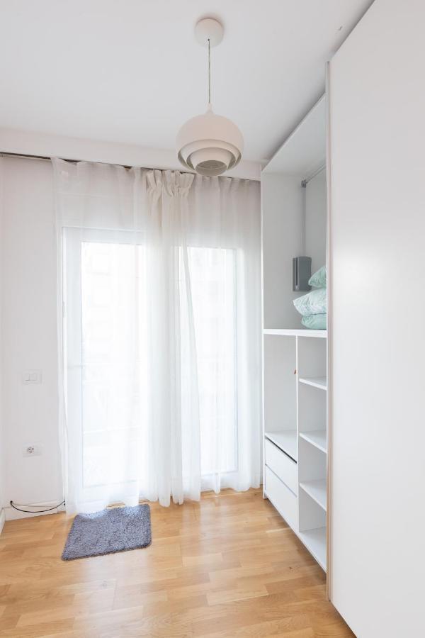 Exclusive 2 Bedrooms Apartment Tirana Exterior foto