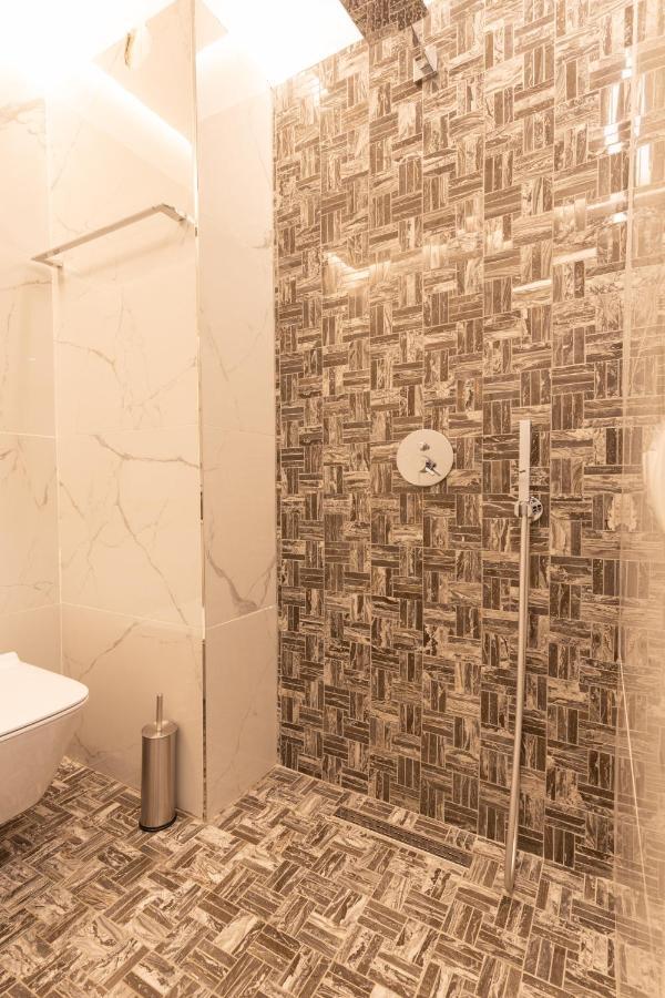 Exclusive 2 Bedrooms Apartment Tirana Exterior foto